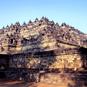 【世界の絶景遺産】アジア三大仏教遺跡の一つ　ボロブドゥール（インドネシア）