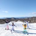 ファミリーで、三世代で、快適！スキー＆スノボ＆雪遊び【たんばらスキーパーク】