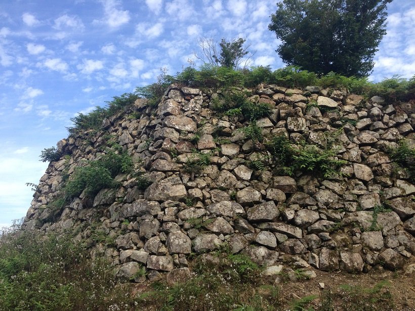 有子山城の石垣