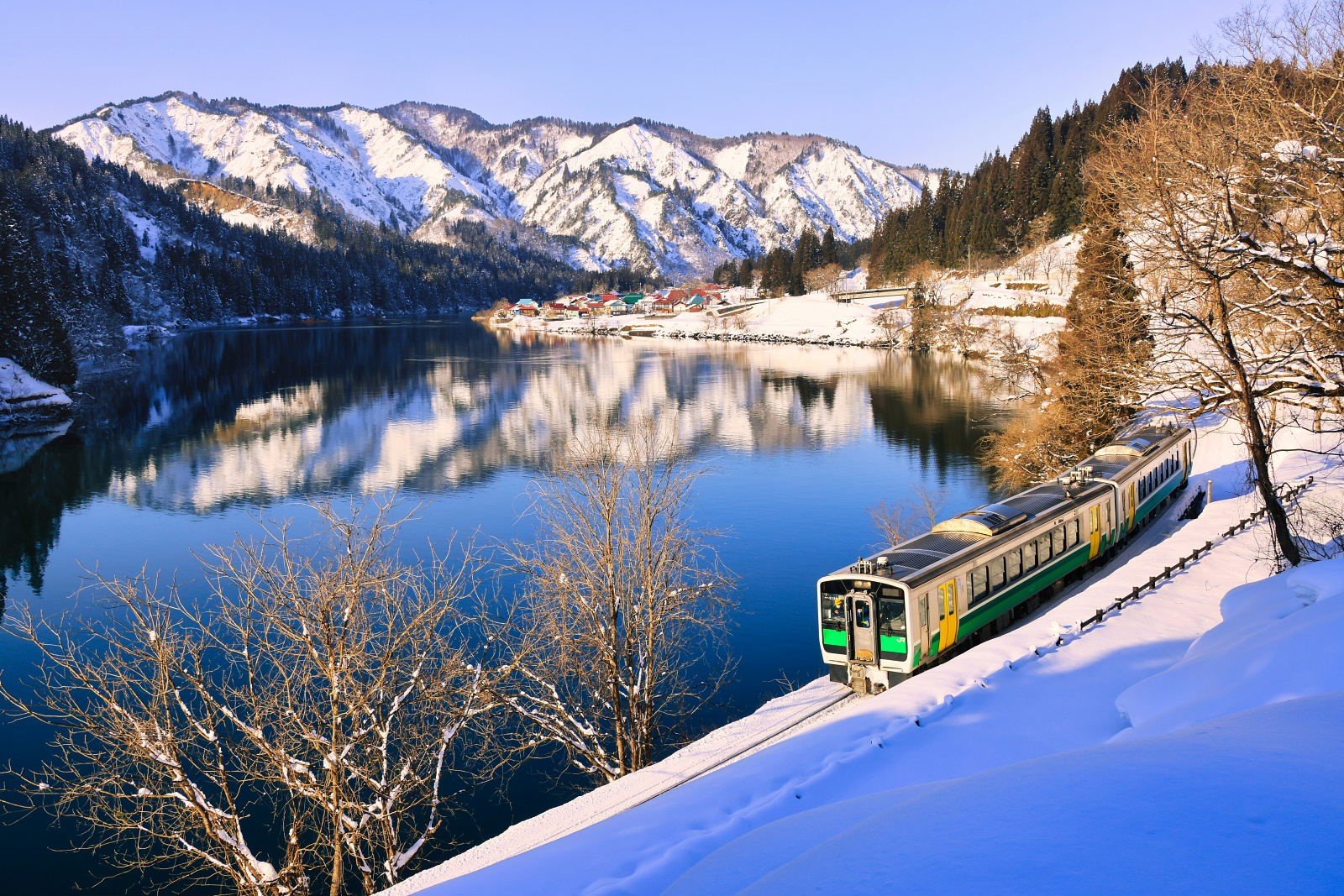 【愛しの冬列車】只見線が全線運転再開！ 豪雪地帯のローカル線にもう一度（1）