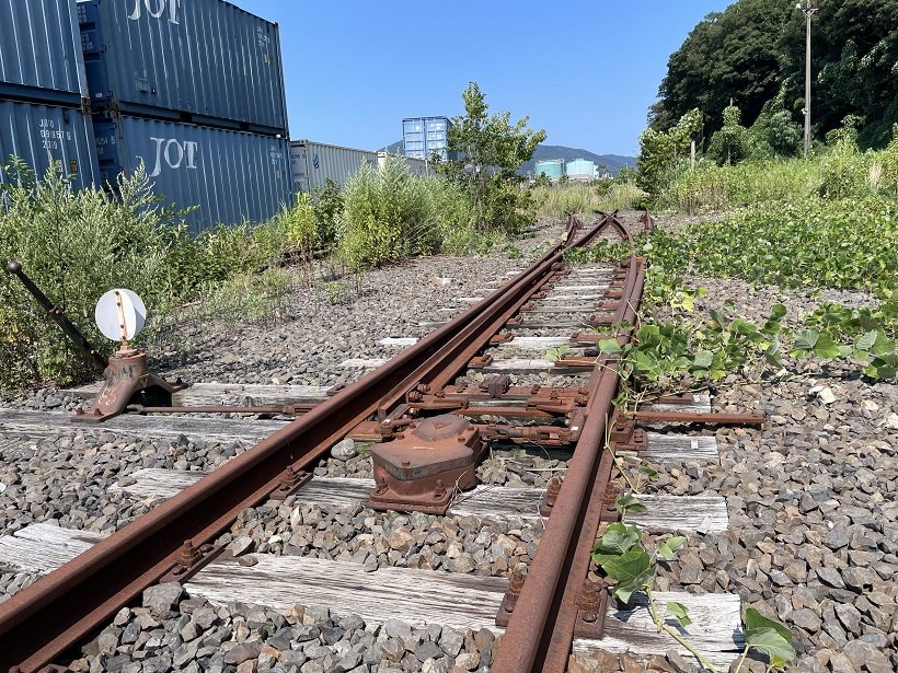 北陸新幹線敦賀延伸！「欧亜国際連絡列車」の陸海路の玄関口・敦賀港線跡廃線ウォーク