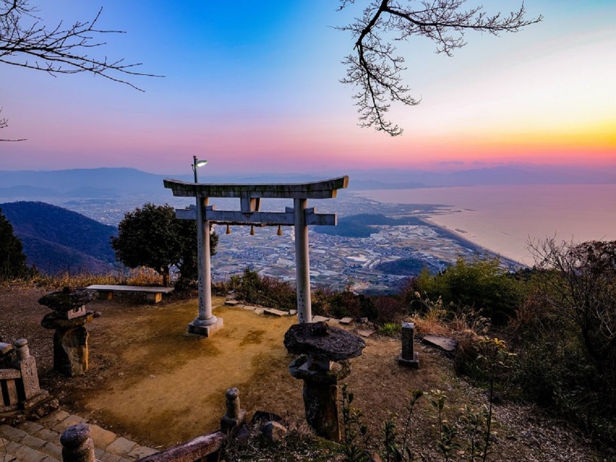 【新・日本の絶景】周囲3.8キロの小さな離島　志々島と天空の鳥居　高屋神社（2）