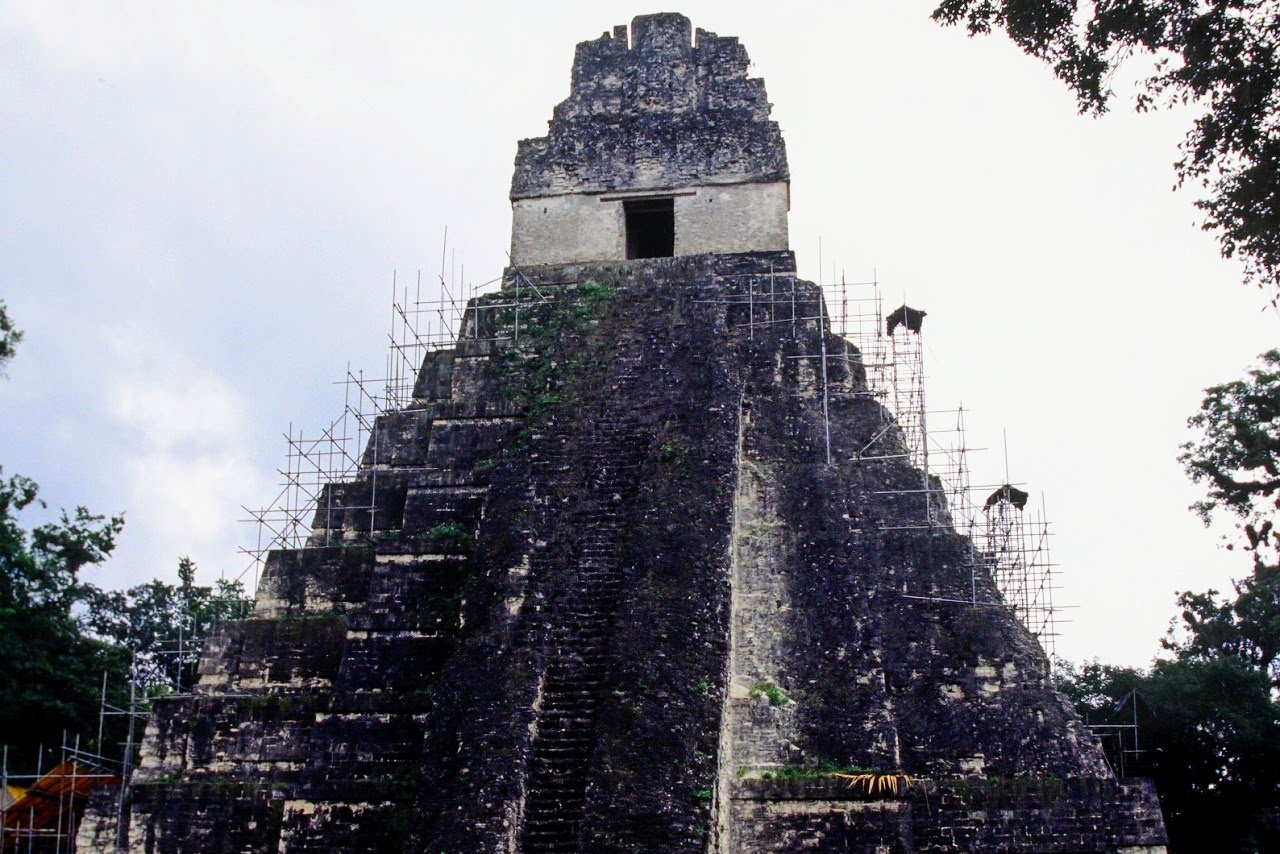 【世界の絶景遺産】ジャングルに残されたマヤ文明の神殿群　ティカル（グアテマラ）
