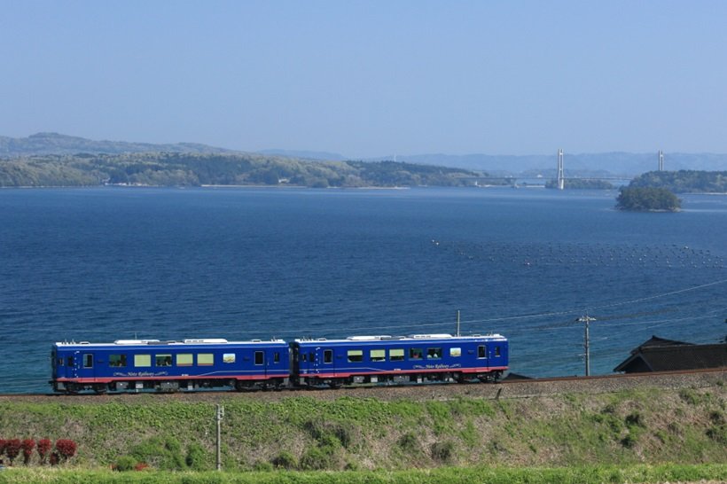 海沿いの景色を楽しみ北陸の幸を味わう（2）～氷見線・七尾線・のと鉄道・北陸新幹線ほか～【フリーきっぷであの駅へ】