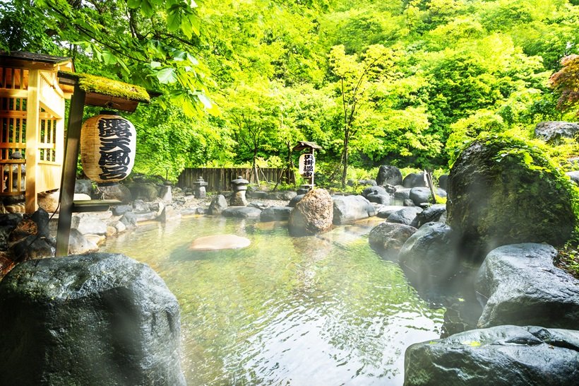 【日本の涼景】新潟の〝ぬる湯三湯〞で心身爽快！（2）貝掛温泉