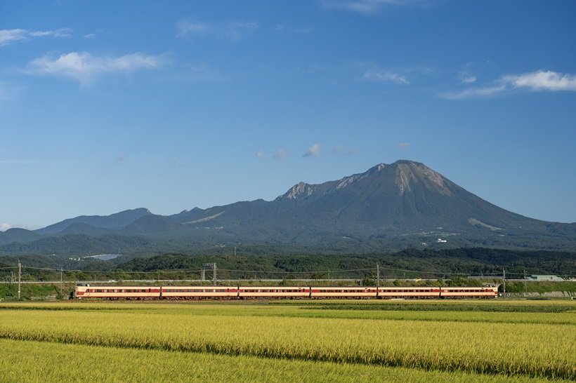 【中井精也のゆる鉄写真館】伯備線岸本~伯耆大山駅間
