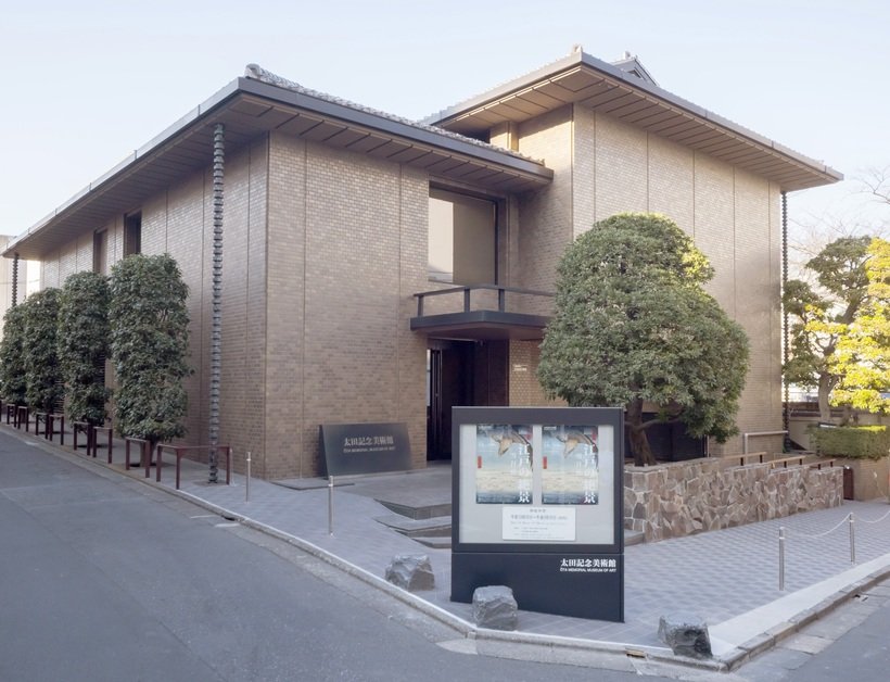 ④４．美術館外観.jpg