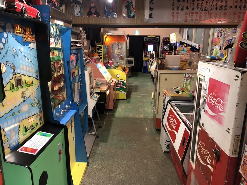 １．岐阜レトロ店内1728.jpg