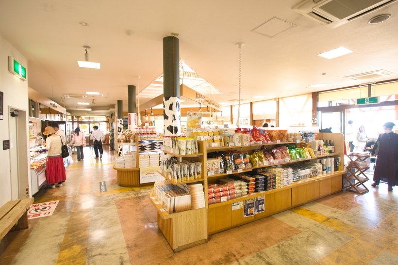 4_みるくの里売り場A51I0204.jpg