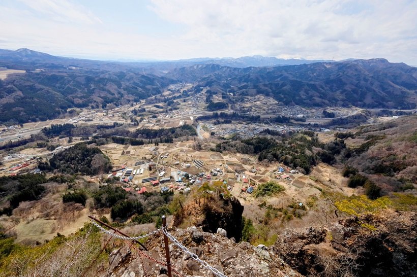 【低山と温泉へ】登山ガイドに聞く 初めての低山Q&A