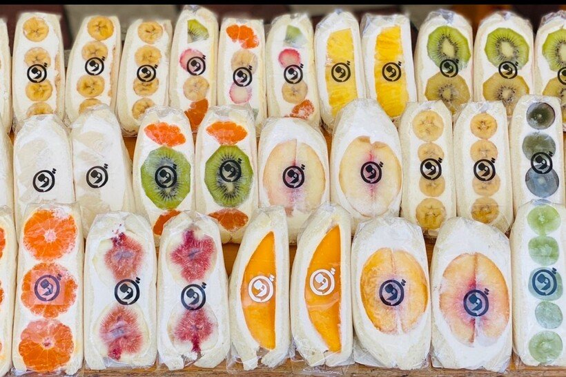 10　フルーツサンド.jpg