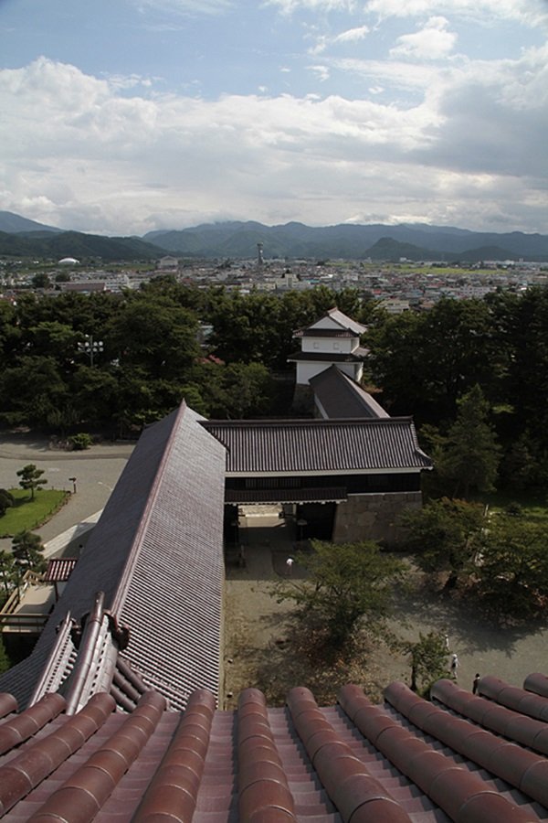 メイン右　0215-003.jpg