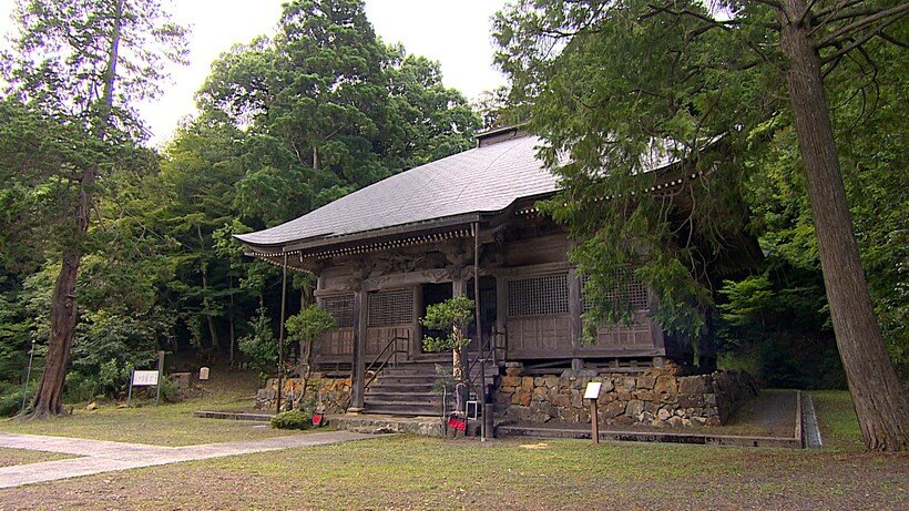 多禰寺本堂.jpg