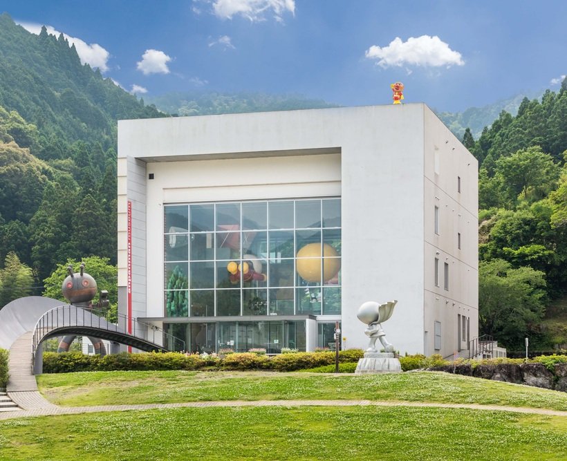 ４．記念館外観.jpg