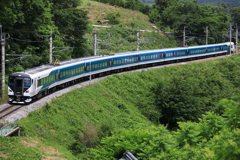 050-1●【提供用】E257系波動車（NA編成）①　※松本統括センター_深石提供.jpg