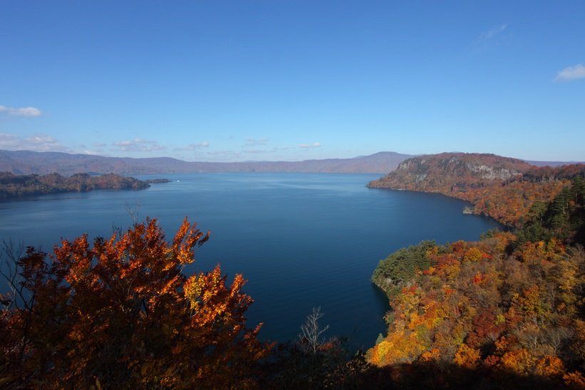 ・3.十和田湖.jpg