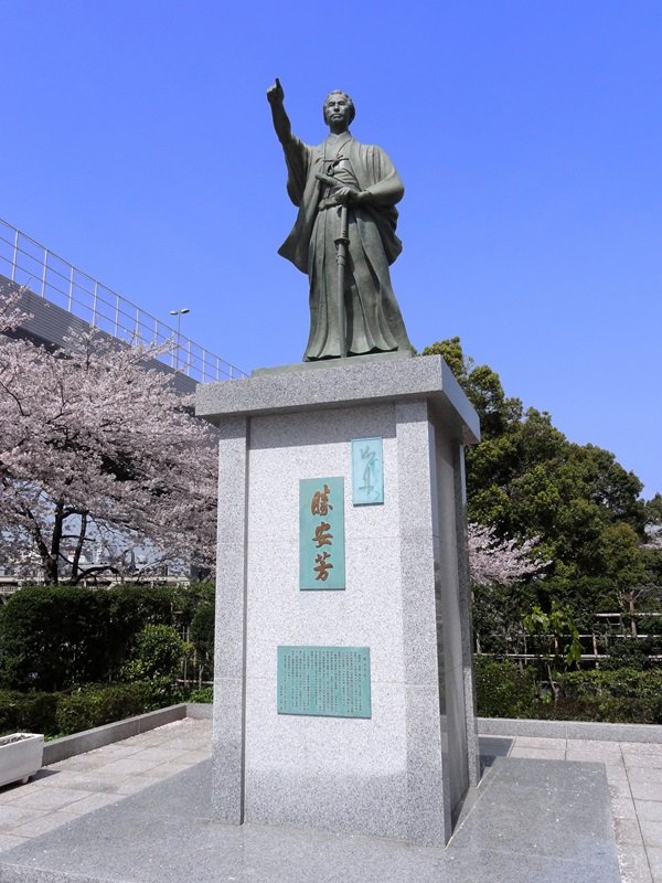 pixta_1388202_M.jpg