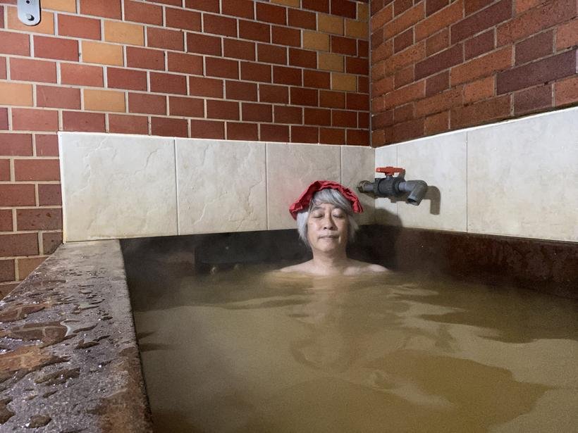 【温泉は人生の句読点だ！】ベイビー！逃げるんだ！さて、どこへ？　寺山鉱泉＜栃木＞