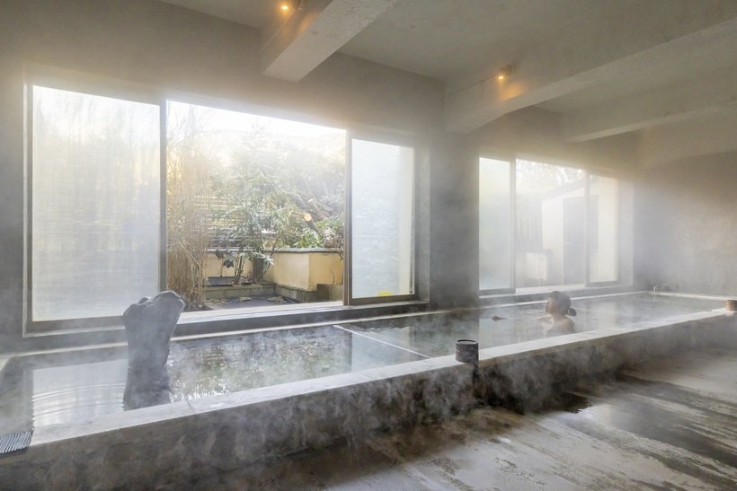 【はじめてのひとり旅の宿】養生館はるのひかり ＜湯本温泉・神奈川＞ おこもり宿で 温泉にひたる（1）