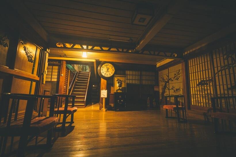 【はじめてのひとり旅の宿】日本の郷愁空間 ひとり旅の宿5選
