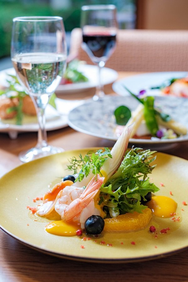 8 2025SummerDinner (15).jpg