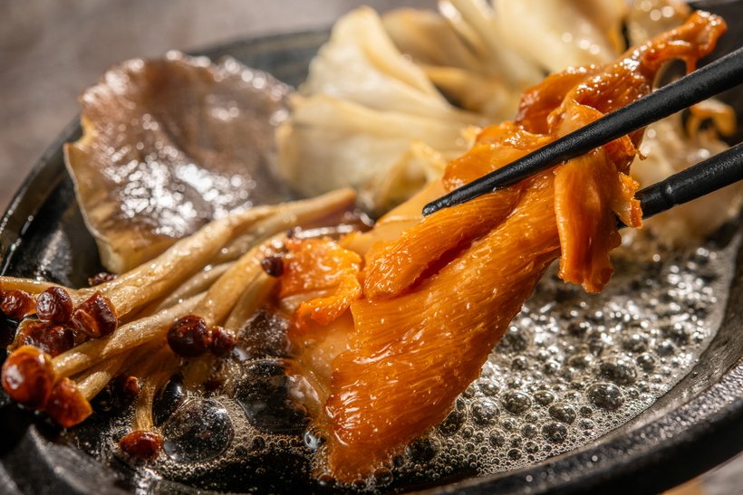 6 1-2 KH_Nikkoyunishigawa_Common_Lobby_夏_01_MV(2).jpg