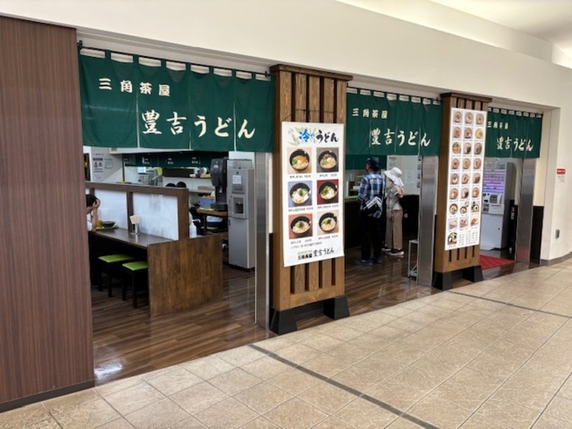 （右）店舗.jpg