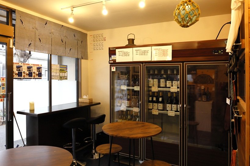 角打ち萬蔵の店内