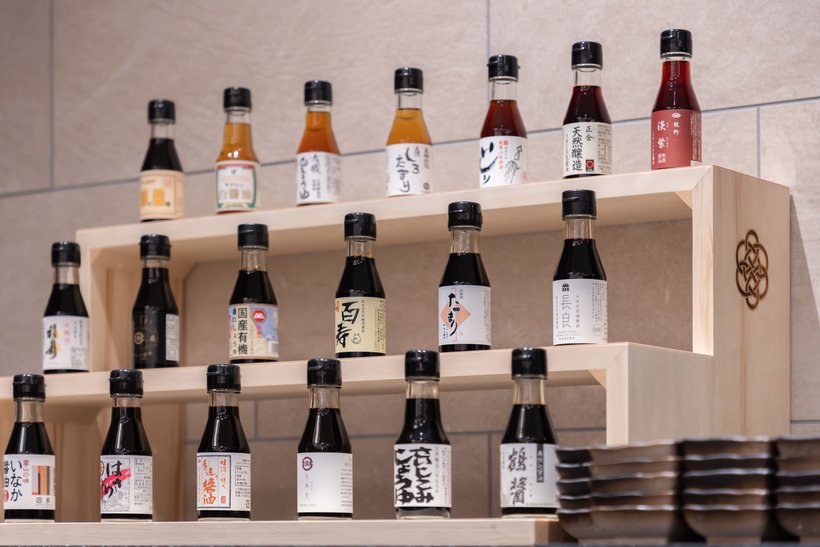 ６　KH_KusatsuResort_Restaurant_KusatsuSkyTerraceMinori_醤油バー.jpg