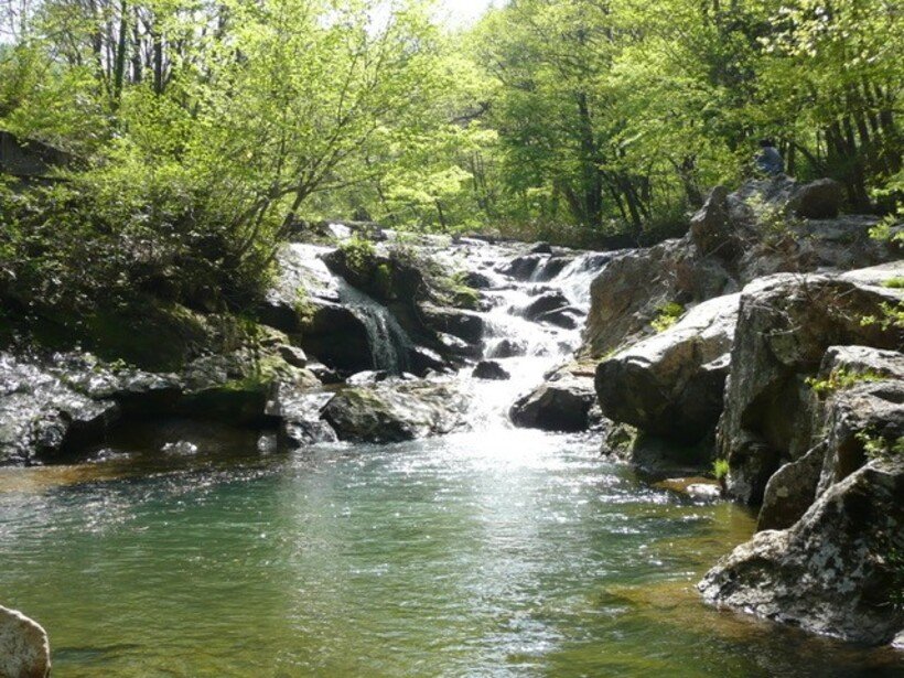 13 鶯宿温泉 滝.jpg