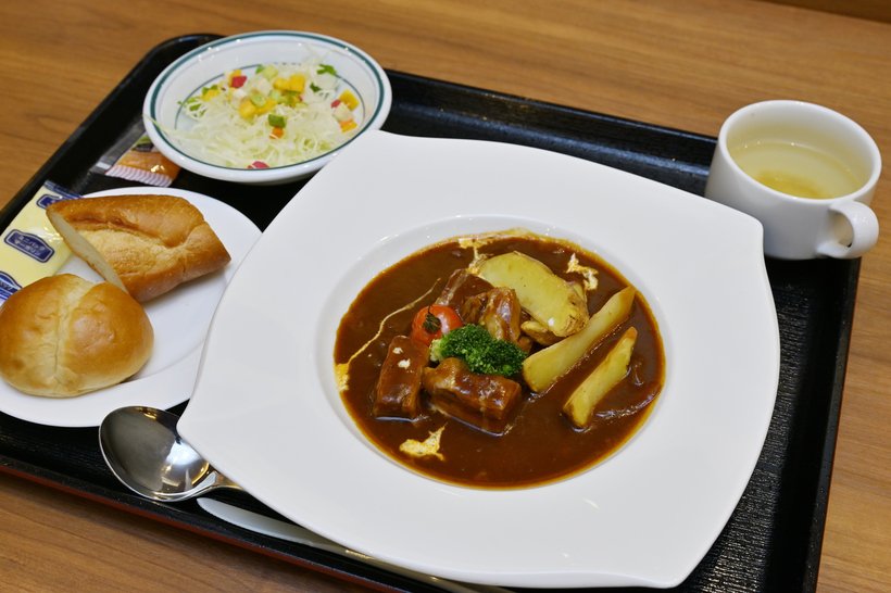 １２_DSC2383夕食.jpg