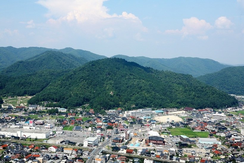左下1　④郡山城遠景　安芸高田市歴史民俗博物館.jpg