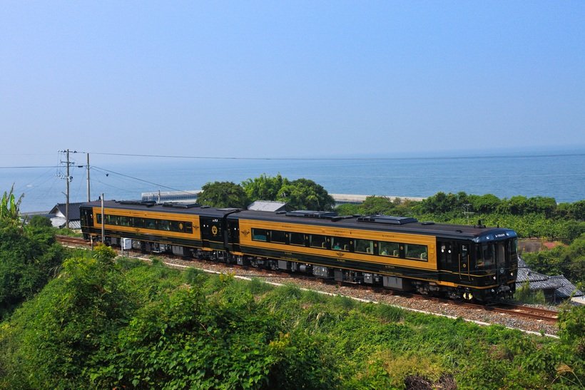 2 A列車外観4.jpg