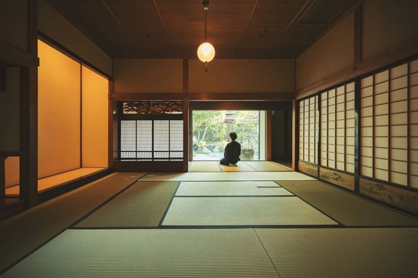 銘酒「七賢」で知られる老舗酒蔵が1棟貸しの宿をオープン