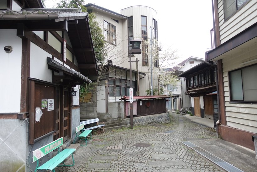 【温泉は人生の句読点だ！】－特別編－潮騒と宵闇のあわいに―つげ義春の眼差しに出合う聖地巡礼＜湯宿温泉＞
