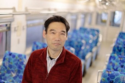 8 プロフ写真_丸山_左右400.jpg