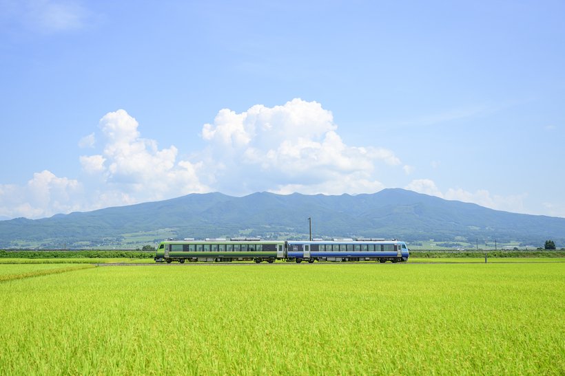 【絶景＆グルメ 観光列車の旅】会津の〝郷〟を感じながら、郷土の味と地酒で乾杯　磐越西線「あいづ SATONO」（1）