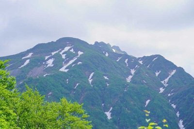 ⑧6.山並み左右400.jpg