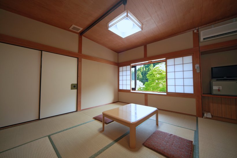 03_シンプルな京の和室.jpg