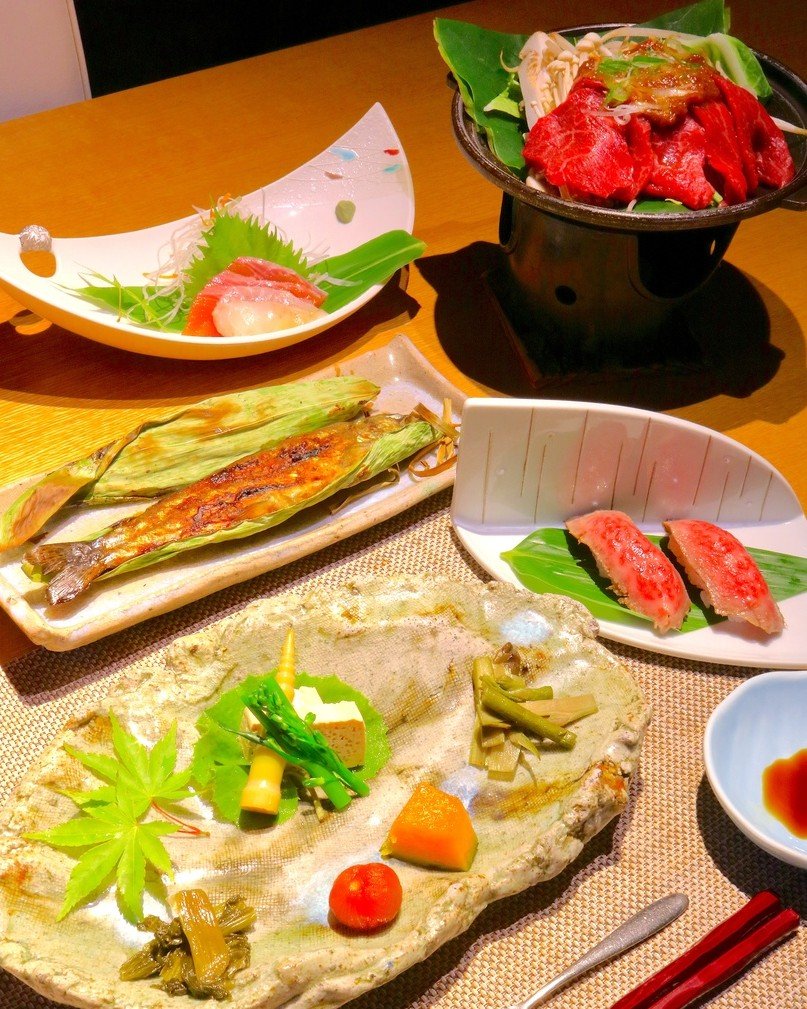 01_IMG_2875縺ｮ繧ｳ繝偵ｚ繝ｼ.jpg