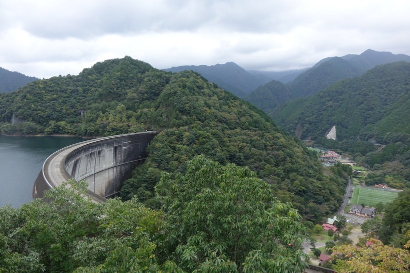 9.全景【きなりの郷 下北山】.jpg