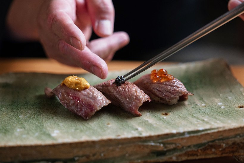 ６　Phoenix_Seagaia_OT_Restaurant_himuka_Sushi_01_MV.jpg