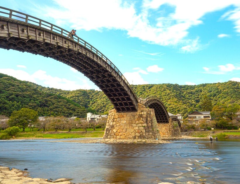 山口県内のJR乗り放題のデジタルパスを発売中