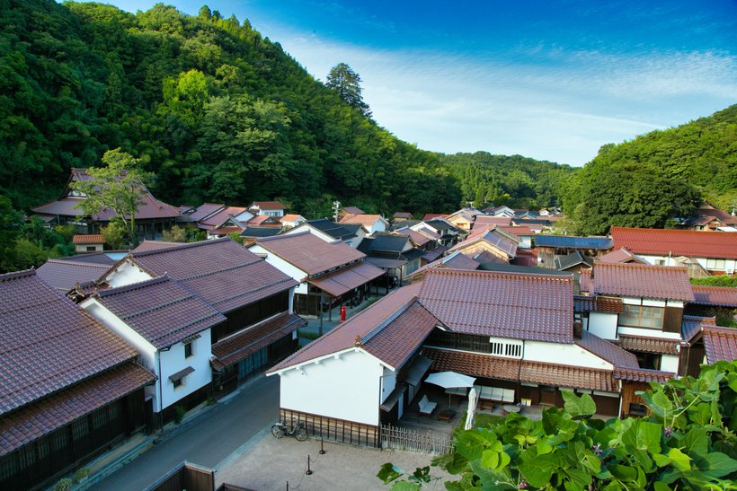  2027年　発見500年・世界遺産登録20周年 石見銀山を知る、歩く（2）世界遺産・大森を歩く